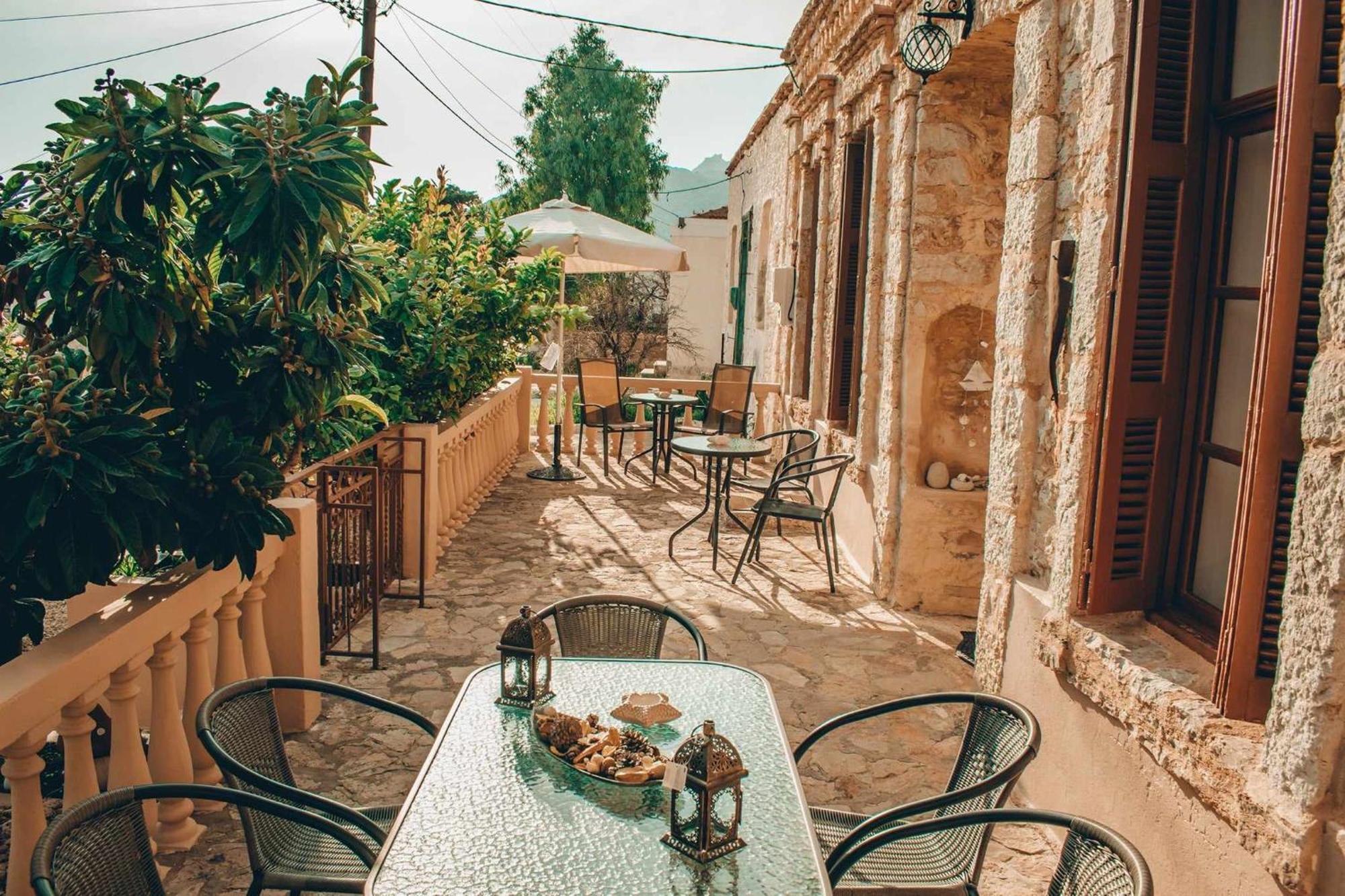 Kleanthe Chalki Town Exterior foto